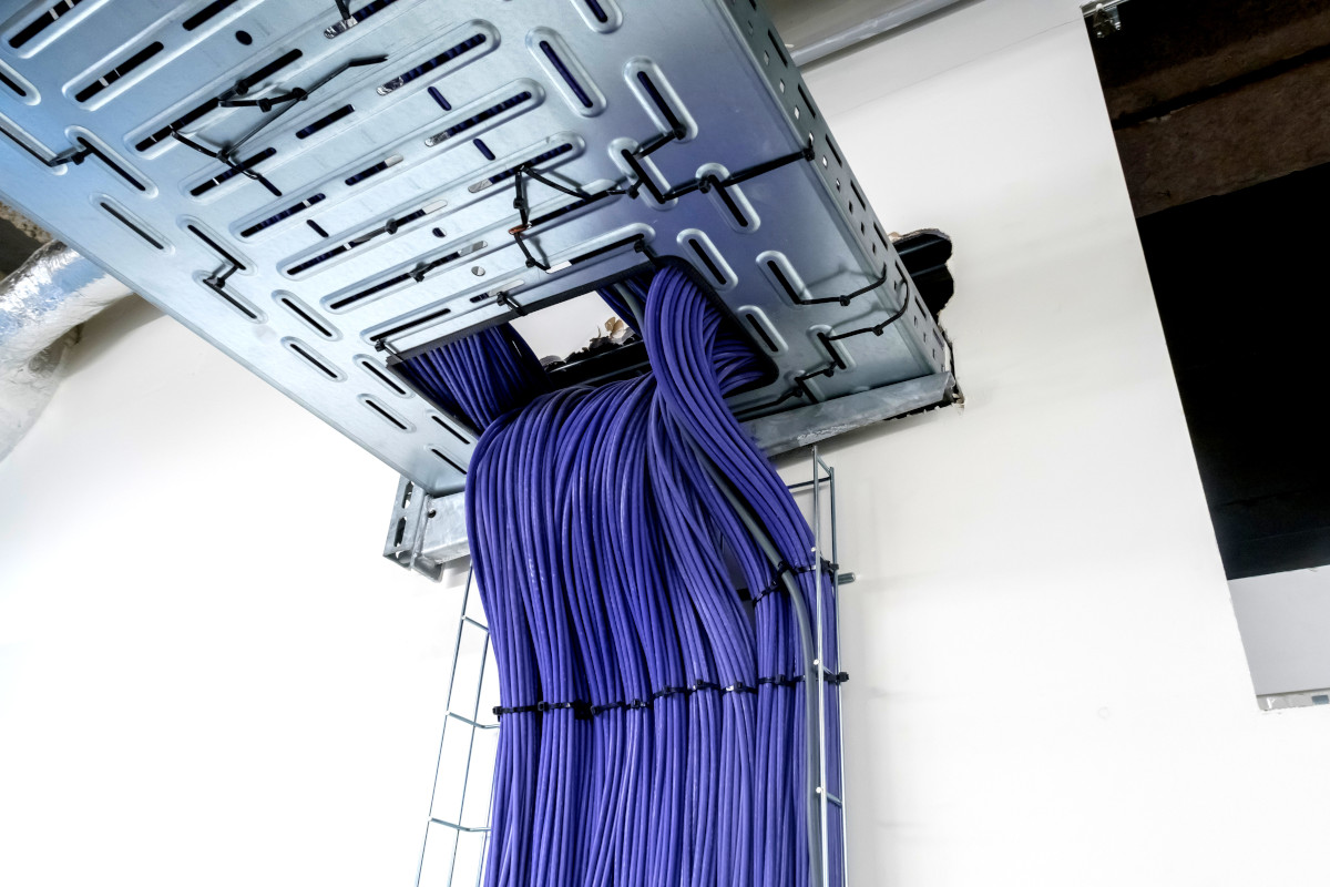 https://www.asktechnolink.com/images-content/blog/benefits-structured-cabling.jpg