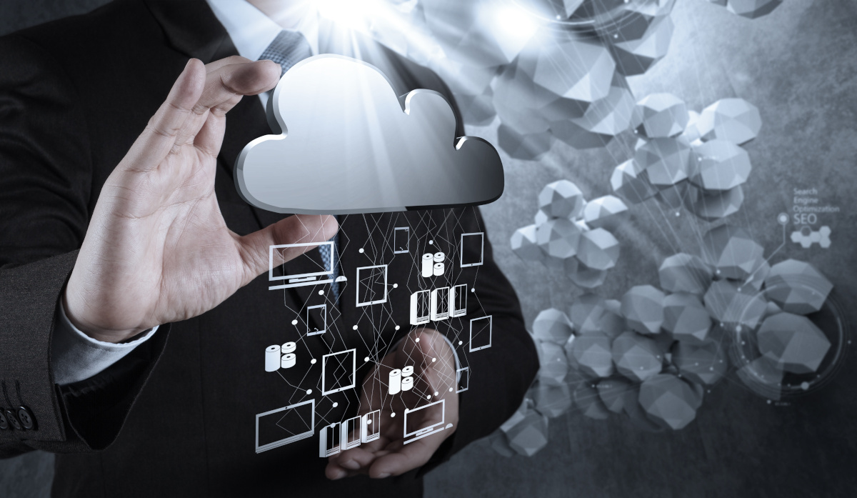 Lines connecting servers and devices to a silver cloud
